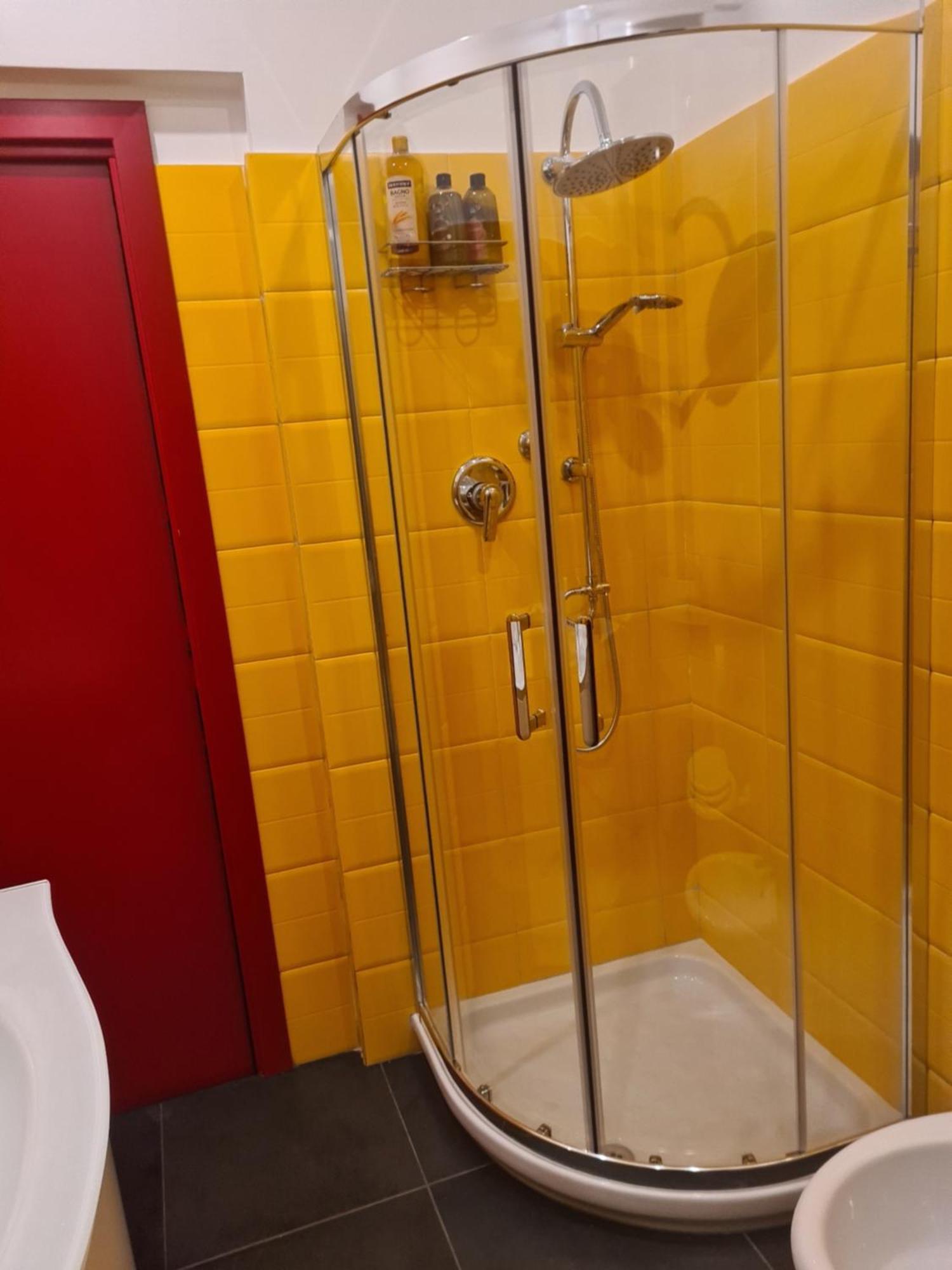 Red Moon House - Tra Policlinico E Piazza Bologna Apartment *