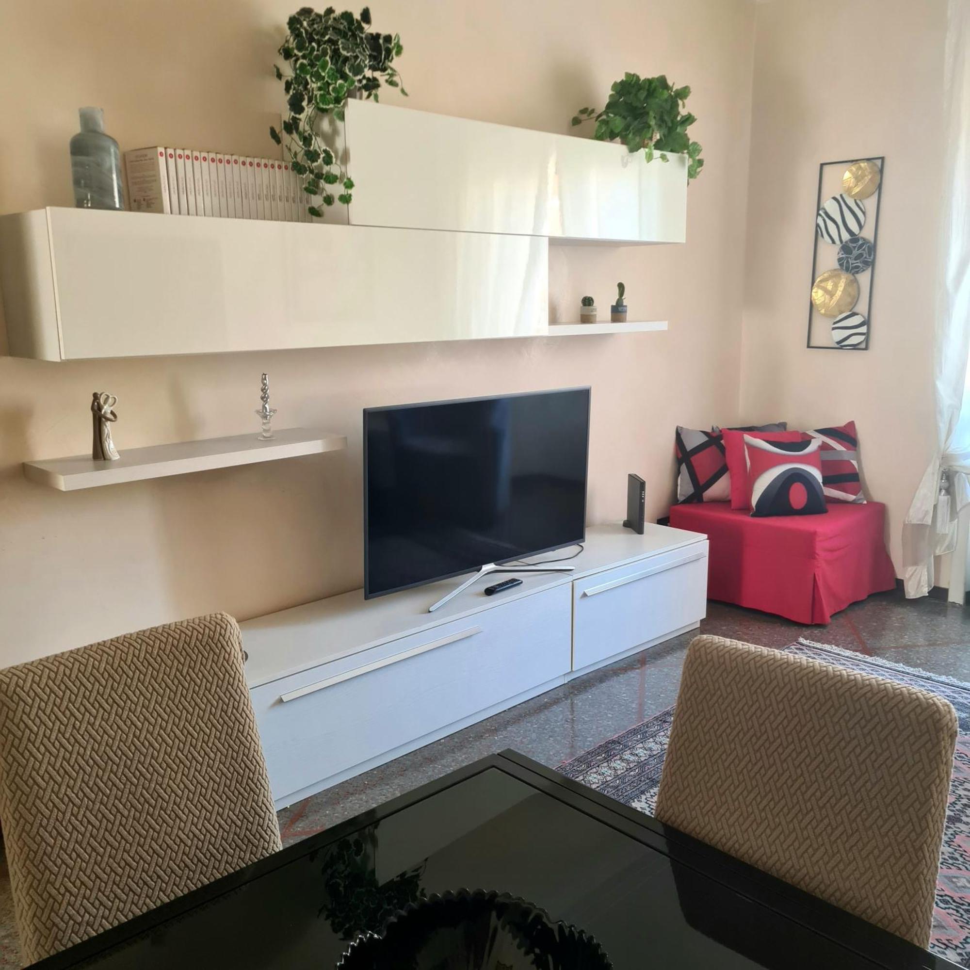 Red Moon House - Tra Policlinico E Piazza Bologna Apartment Rome